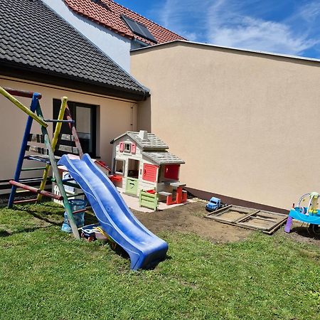 Dum Palava Villa Perná Eksteriør bilde